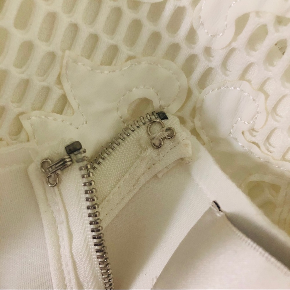 Anthropology J.O.A White Cap Sleeve Lace Dress SzS - Picture 5 of 6